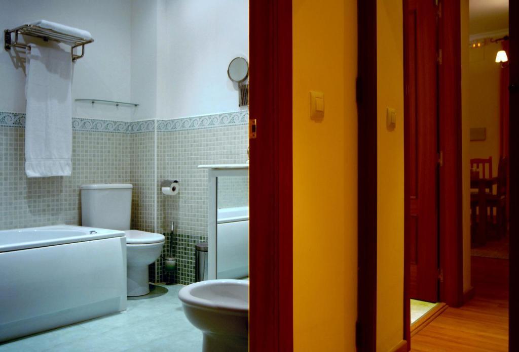 Alojamiento Tartessos Guest House Villamanrique De La Condesa Rom bilde